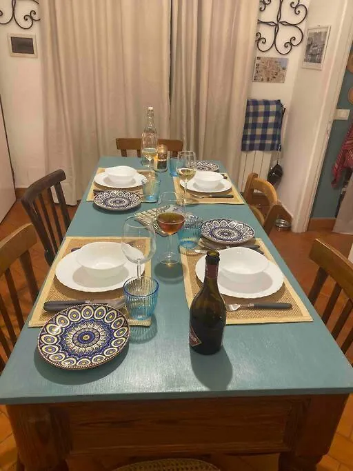 Cathedral Cozy Apartment Palermo 0*,