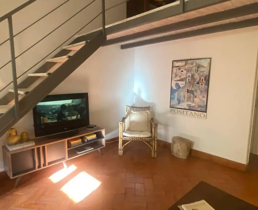 Cathedral Cozy Apartment Palermo 0*,